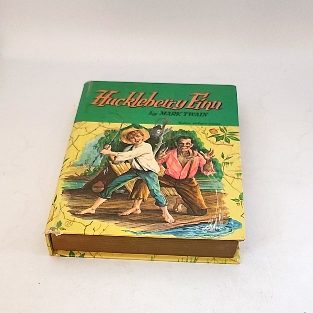 Vintage 1955 Huckleberry Finn by Mark Twain Book